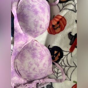 Victoria secret wireless push up bra